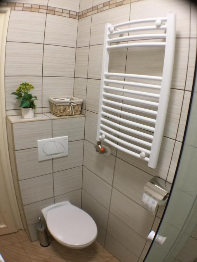 Patavár Panzió Étterem Gyongyospata Extérieur photo
